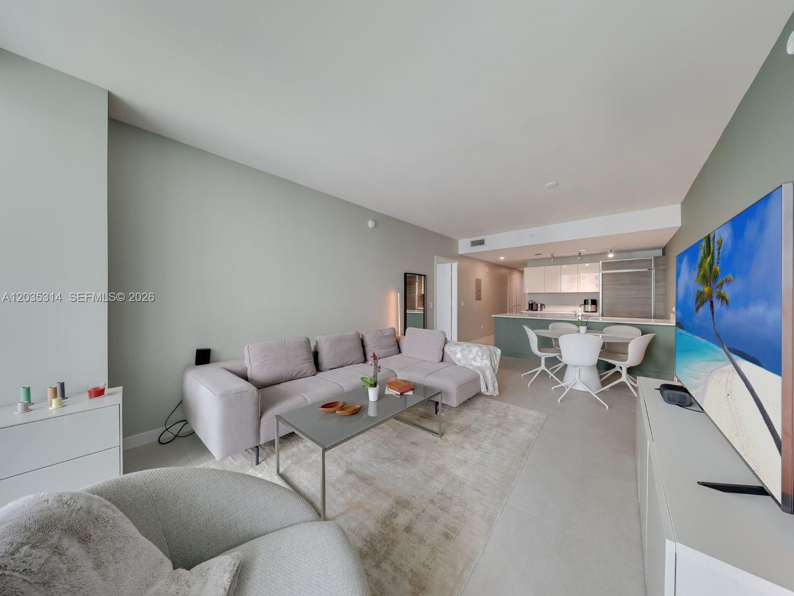 1100 S Miami Ave # 3411, Miami FL 33130 photo 4