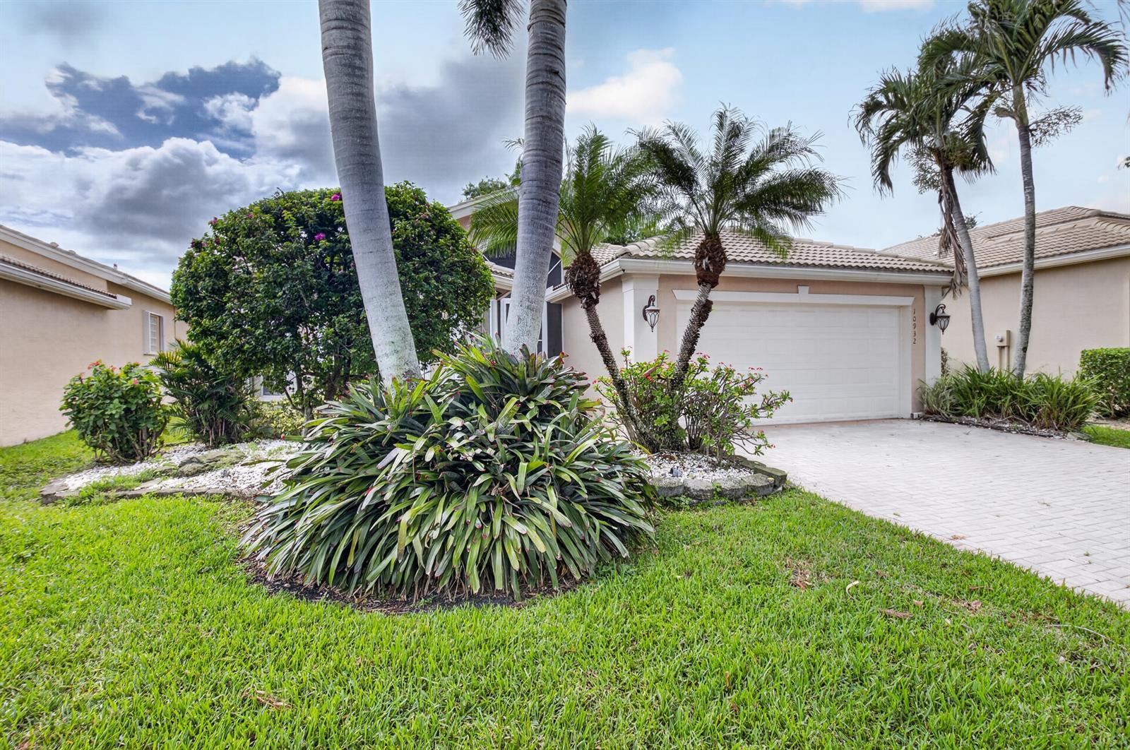 10932 Skyland Point, Boynton Beach FL 33437 photo 4