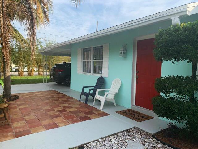 955 York Street, West Palm Beach FL 33401 photo 2