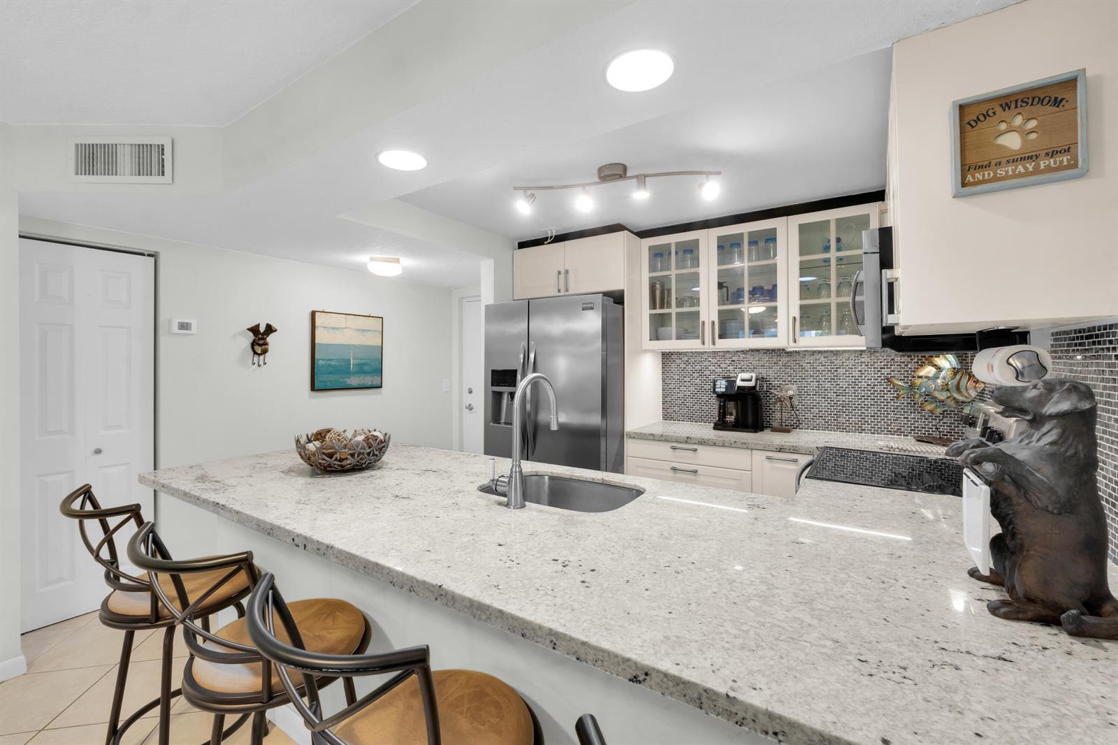 3004 NE 5th Terrace # c, Wilton Manors FL 33334 photo 5