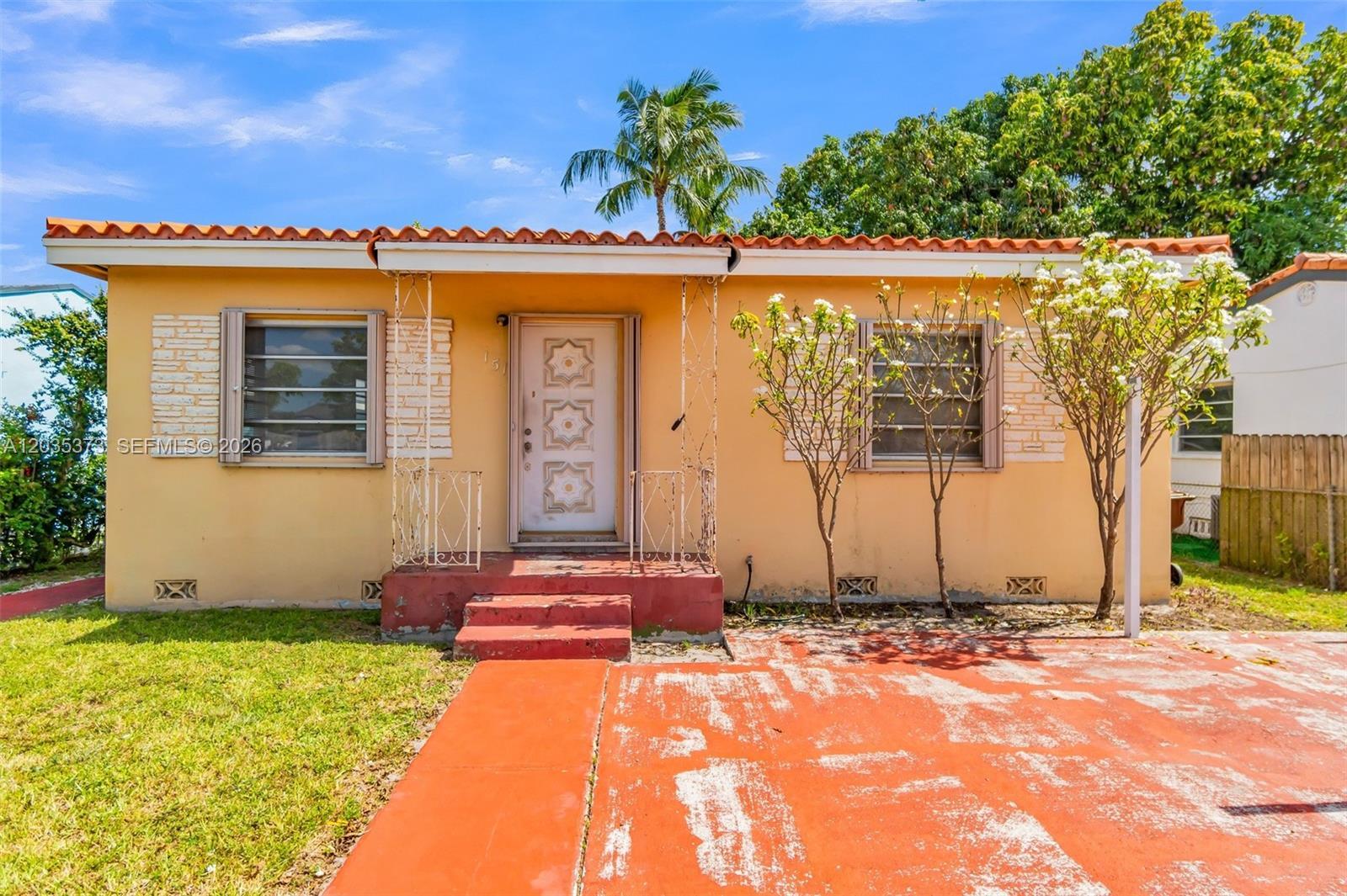 151 E 16th St, Hialeah FL 33010 photo 2