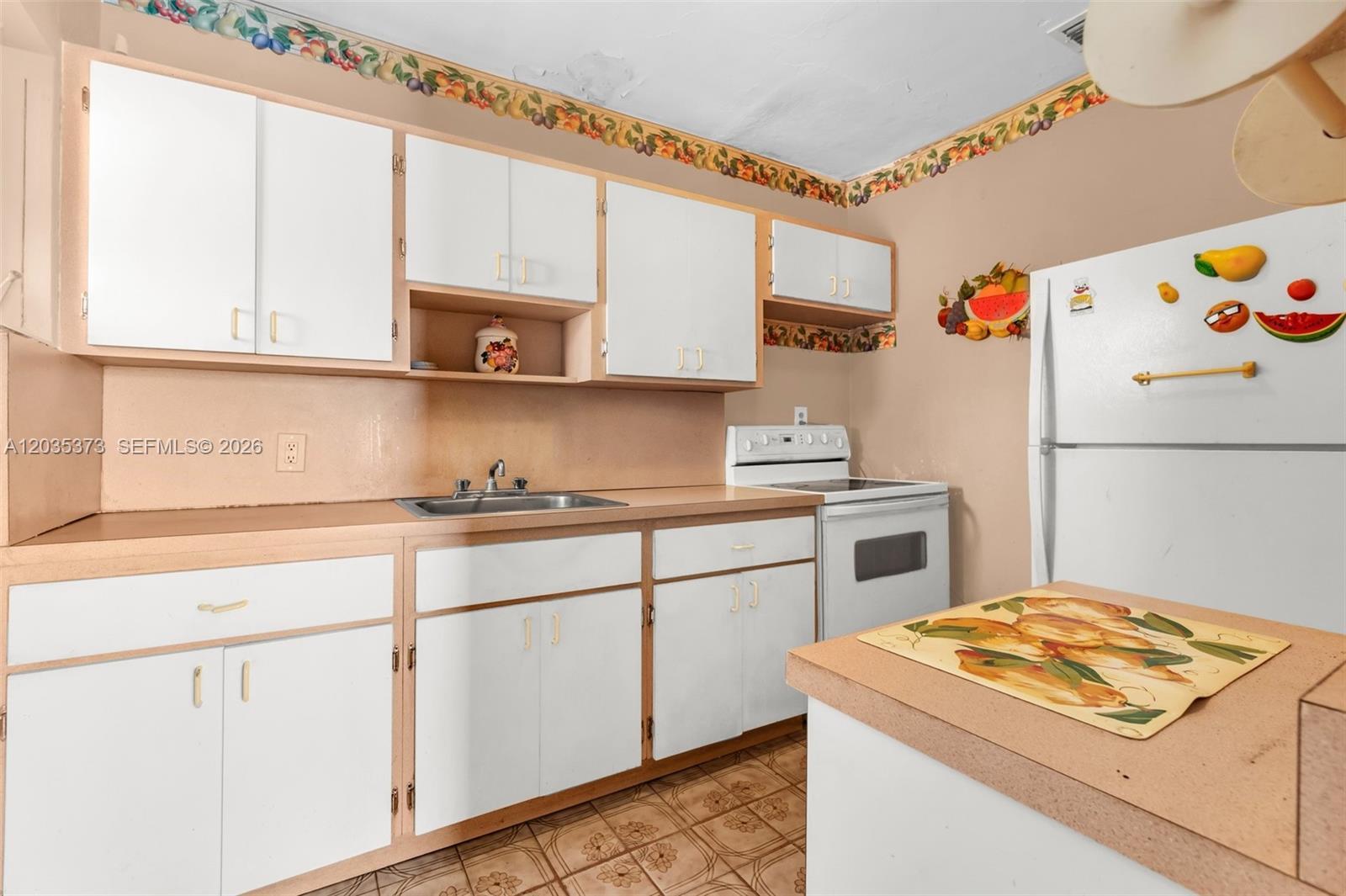 151 E 16th St, Hialeah FL 33010 photo 4