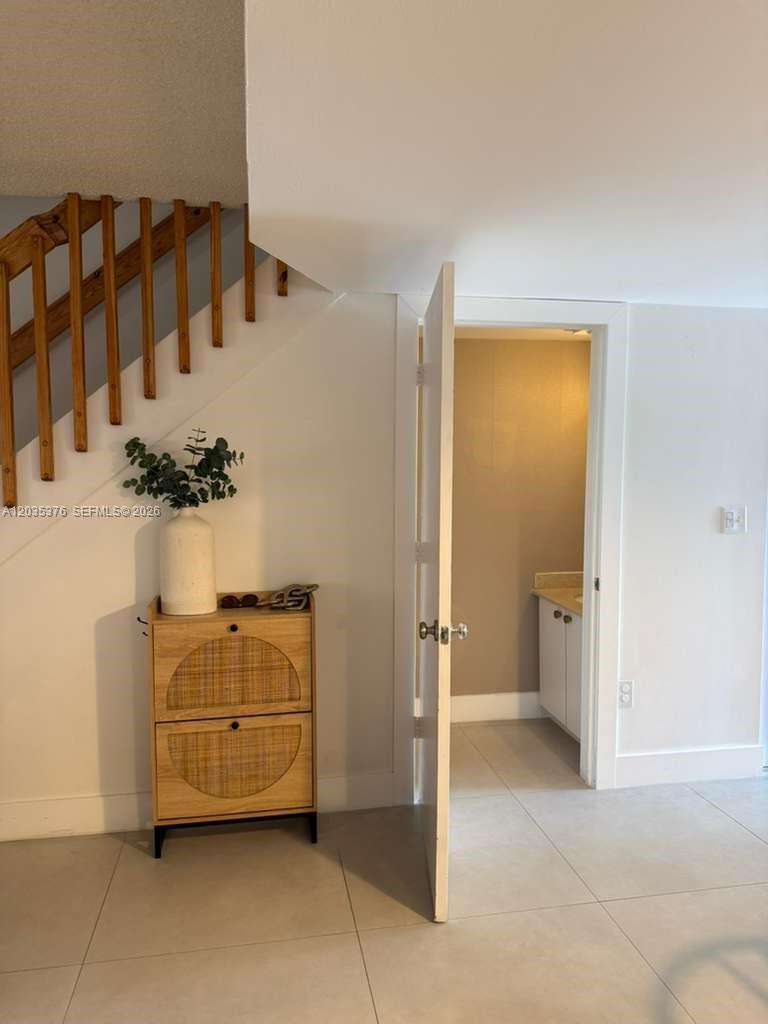 431 NW 82nd Ave # 913, Miami FL 33126 photo 4