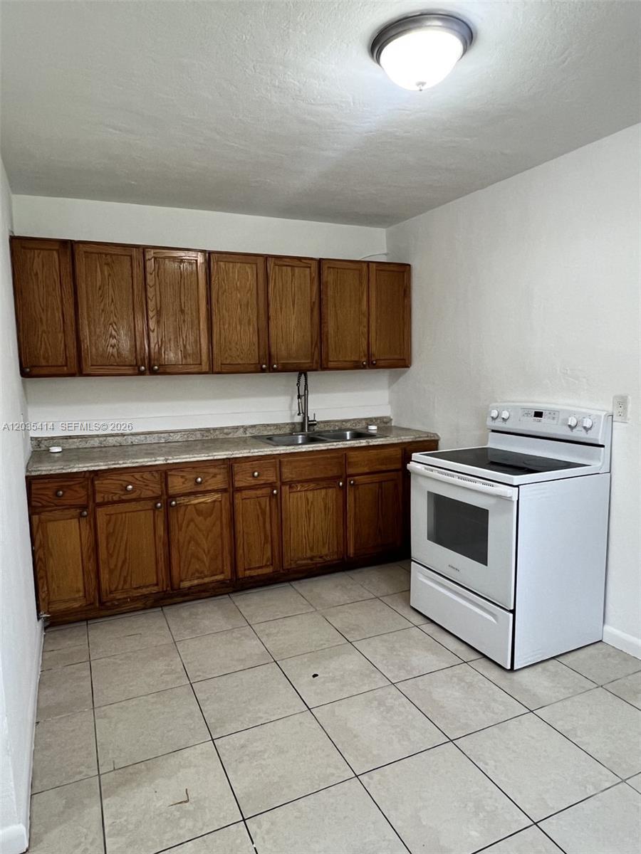 1754 NW 45th St # 1754, Miami FL 33142 photo 2