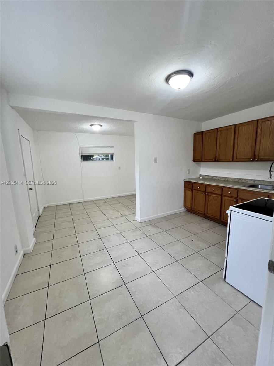 1754 NW 45th St # 1754, Miami FL 33142 photo 3
