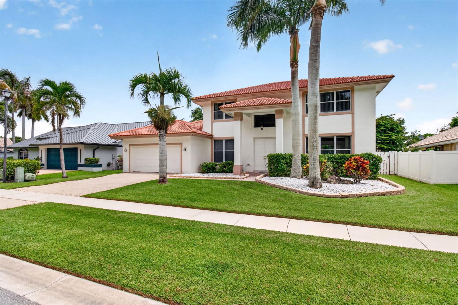 6305 Blue Bay Circle, Lake Worth FL 33467 photo 3