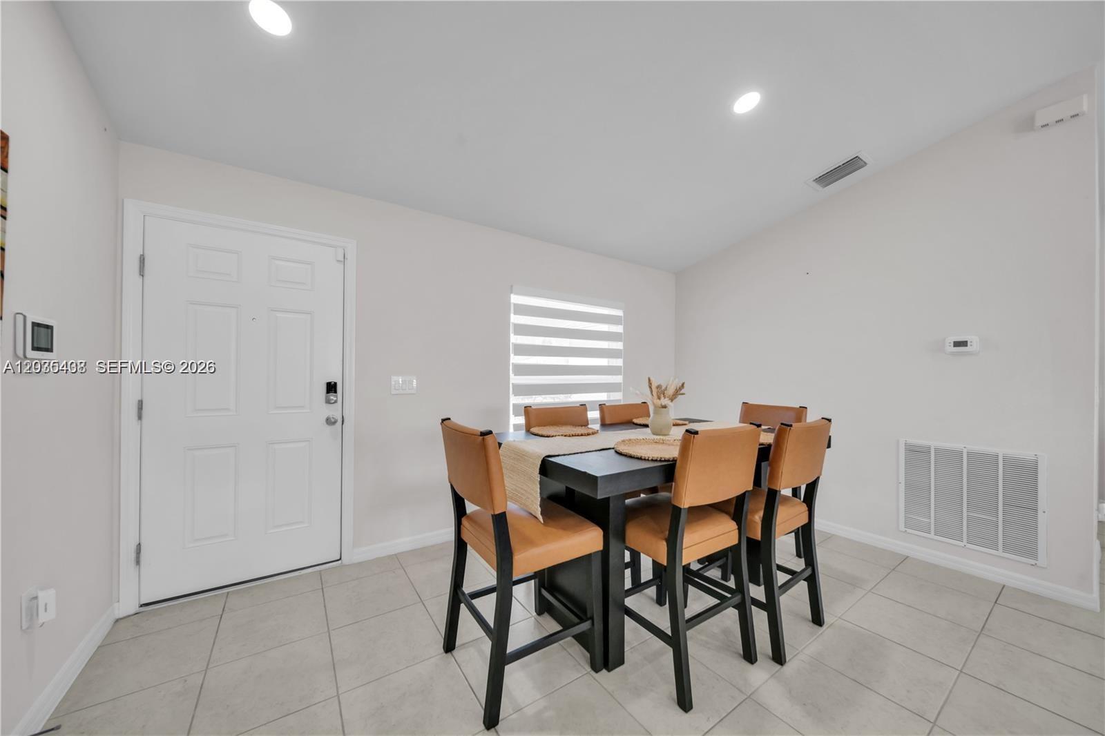 1105 NW 24th Pl, Cape Coral FL 33993 photo 3