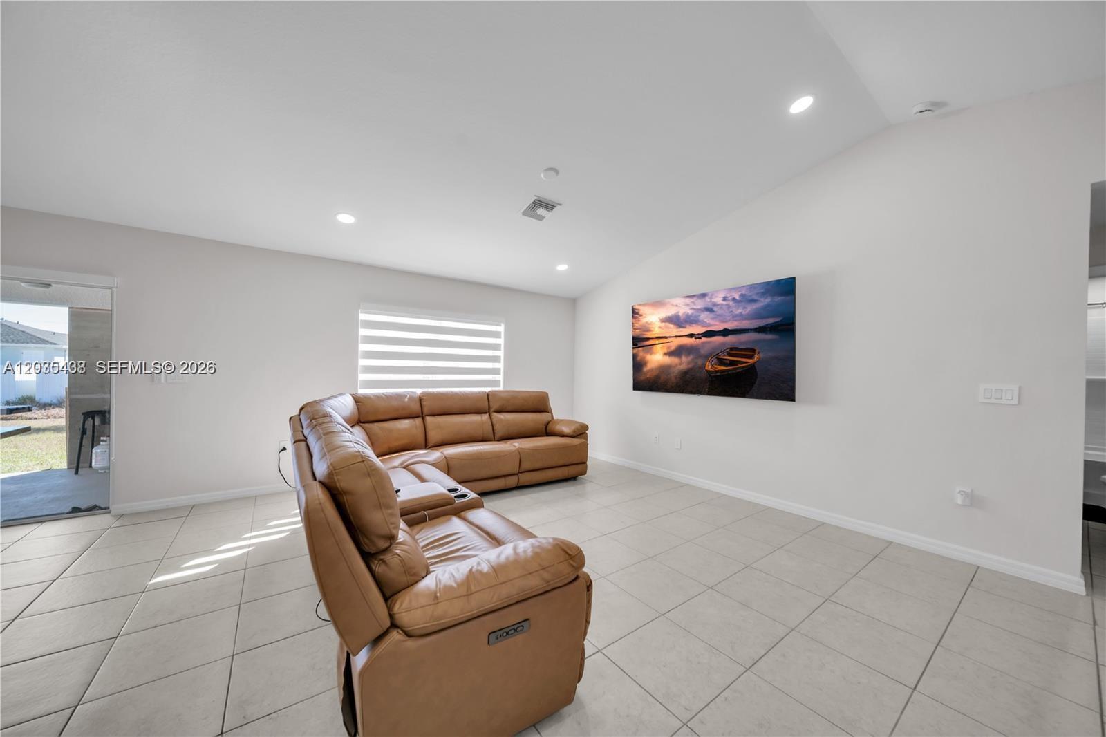1105 NW 24th Pl, Cape Coral FL 33993 photo 5