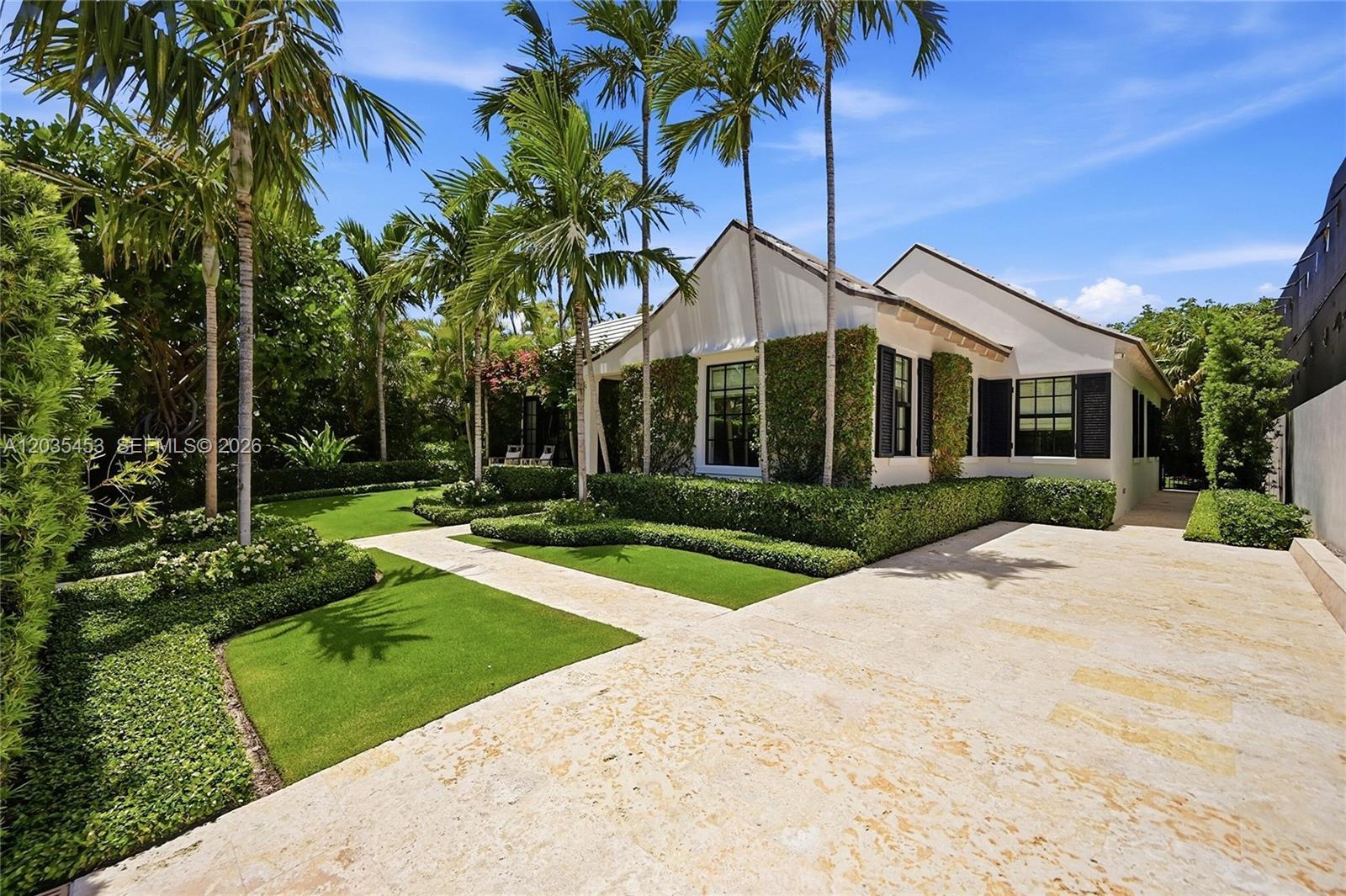 135 Chilean Ave, Palm Beach FL 33480 photo 5