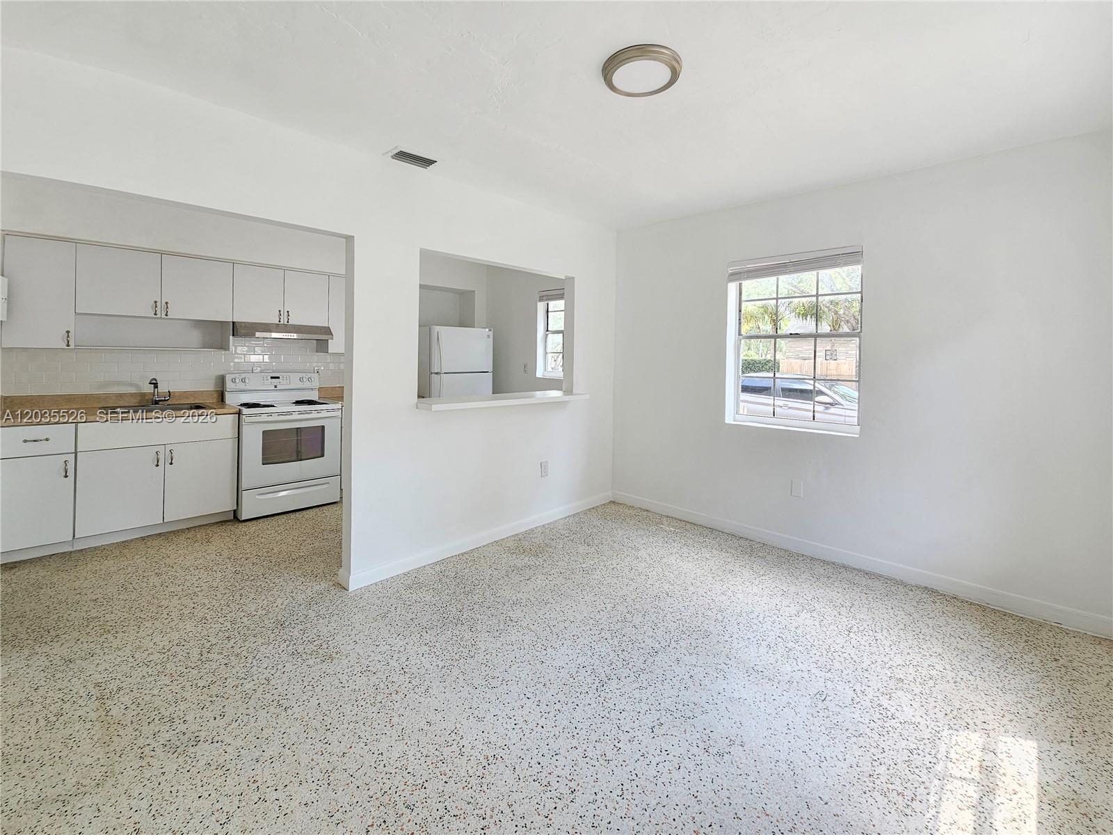 6601 SW 10th St # 2, West Miami FL 33144