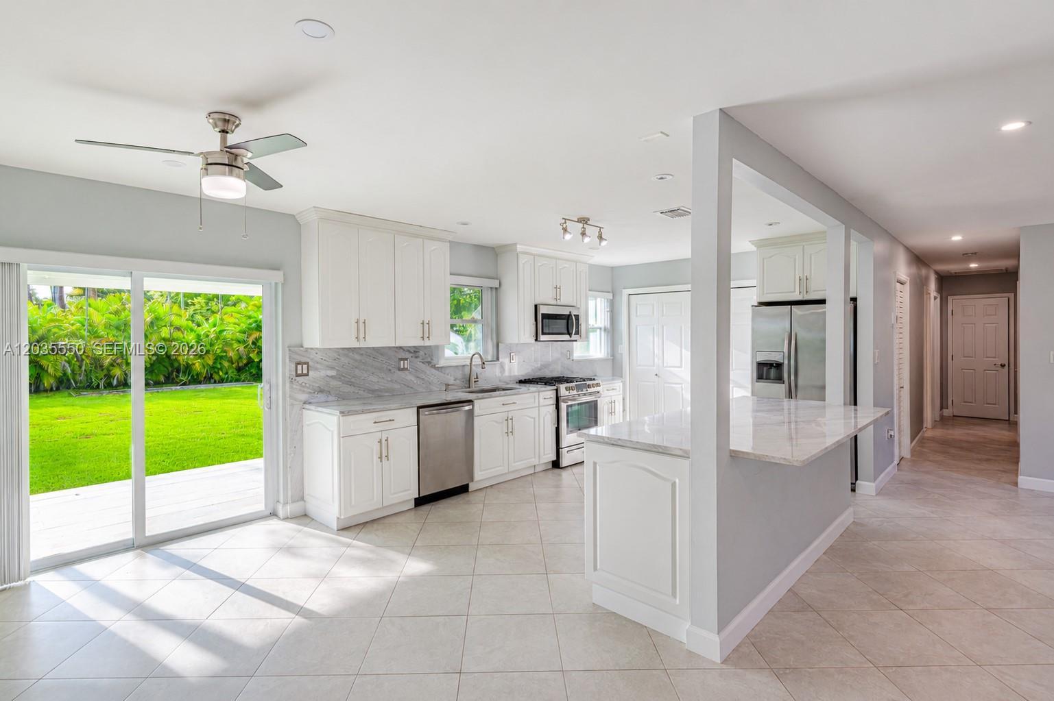 6255 SW 62nd Ct, South Miami FL 33143 photo 3