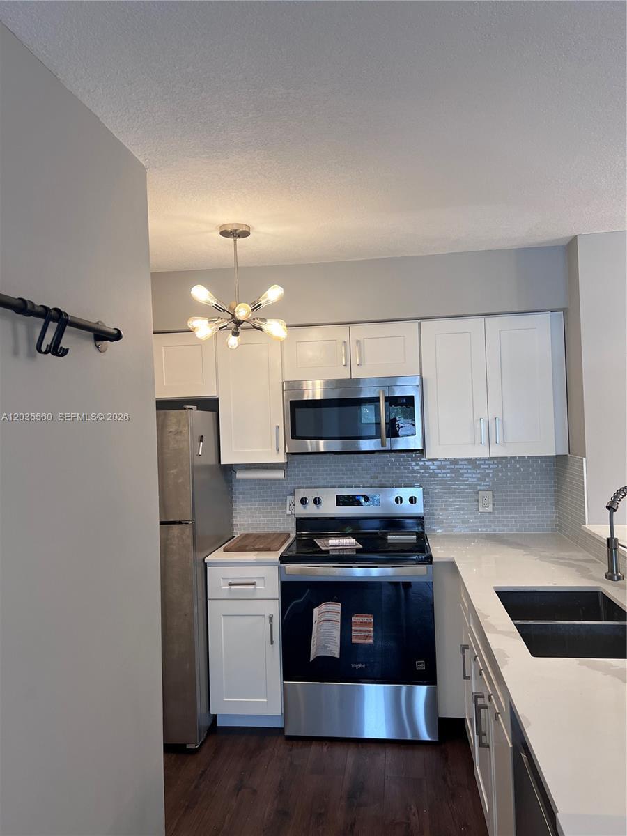 Hollywood, FL 33021 photo 5