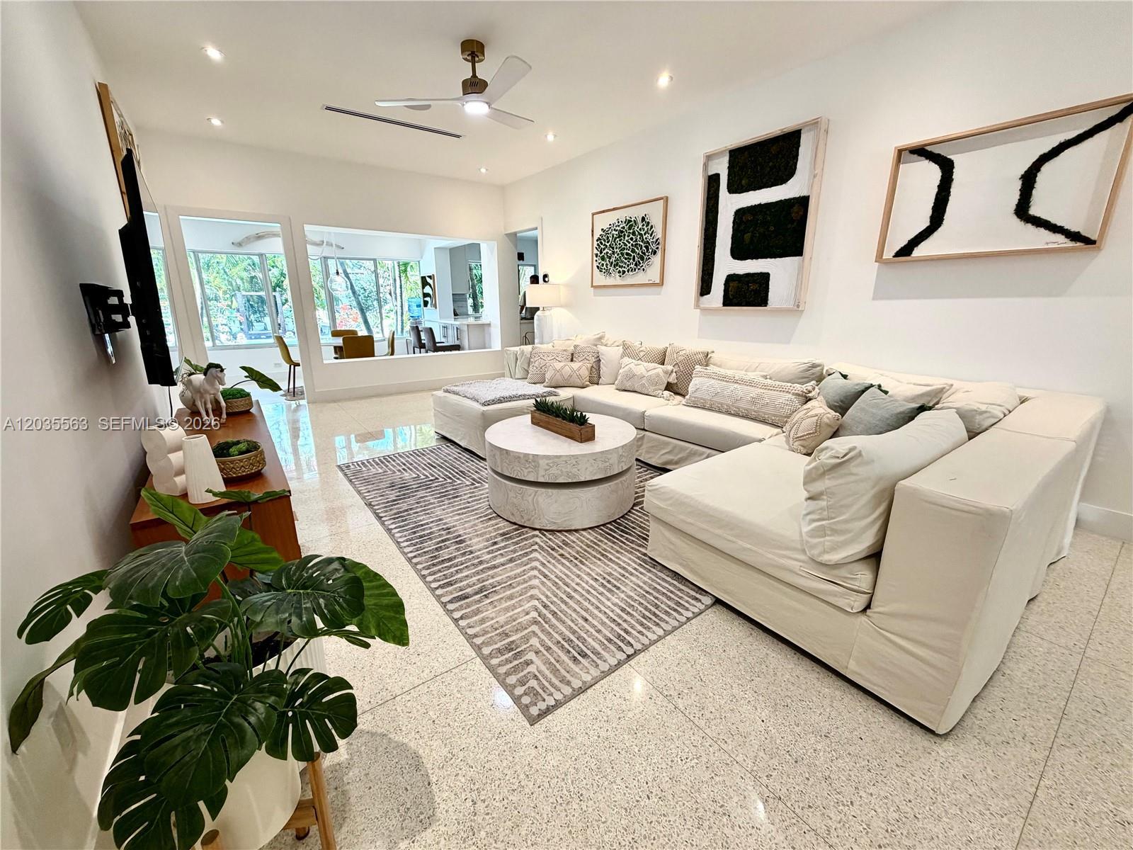 1460 Cleveland Rd, Miami Beach FL 33141 photo 4