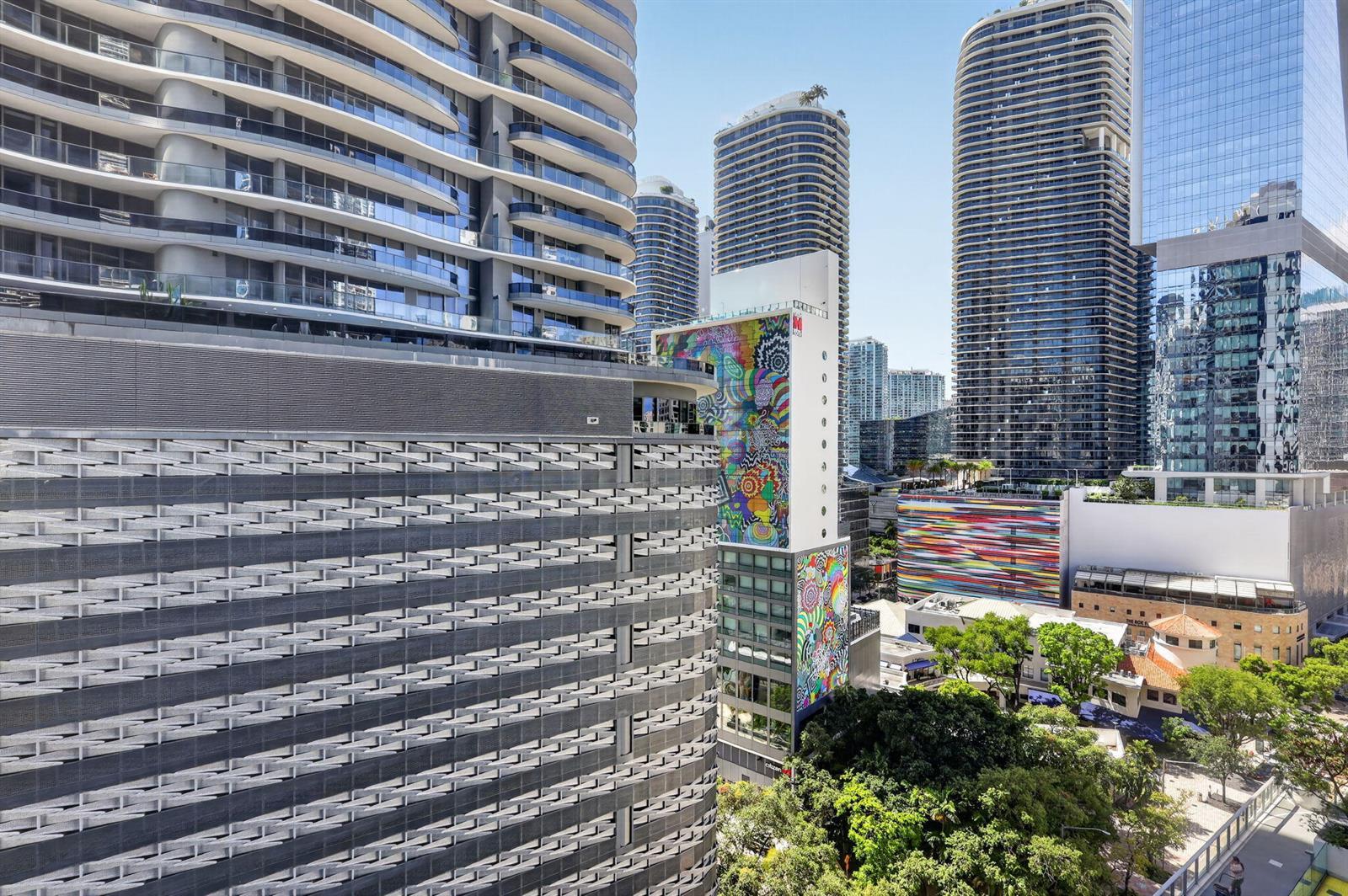 1010 Brickell Avenue # 1607, Miami FL 33131 photo 4