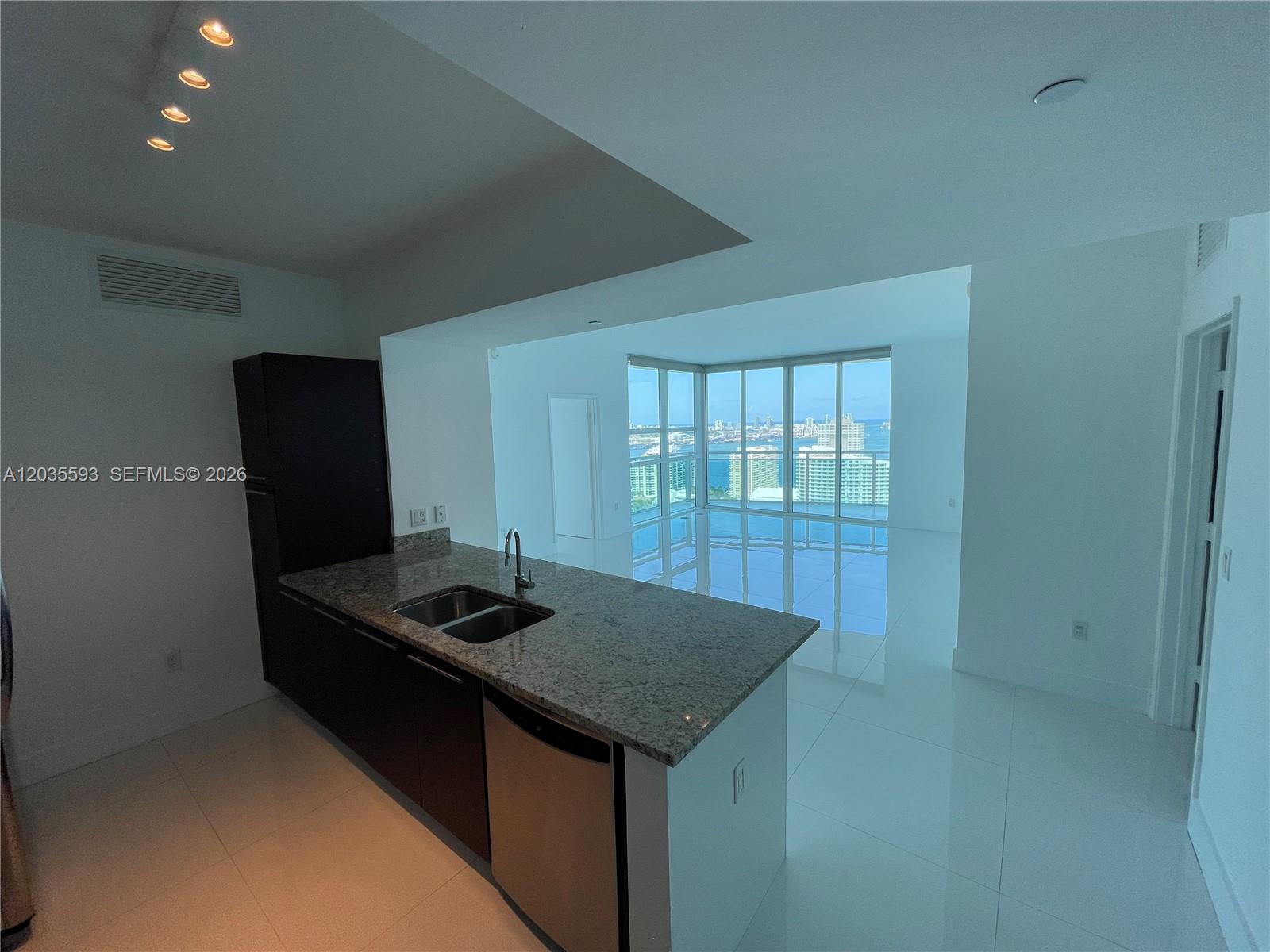 950 Brickell Bay Dr # 3210, Miami FL 33131 photo 3
