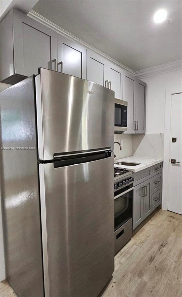 6330 SW 79th St # 19, South Miami FL 33143 photo 2