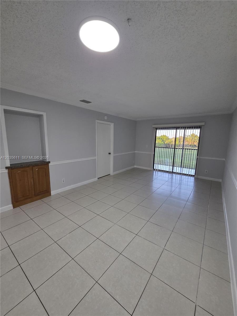 1170 NW 80th Ave # 203, Margate FL 33063 photo 4