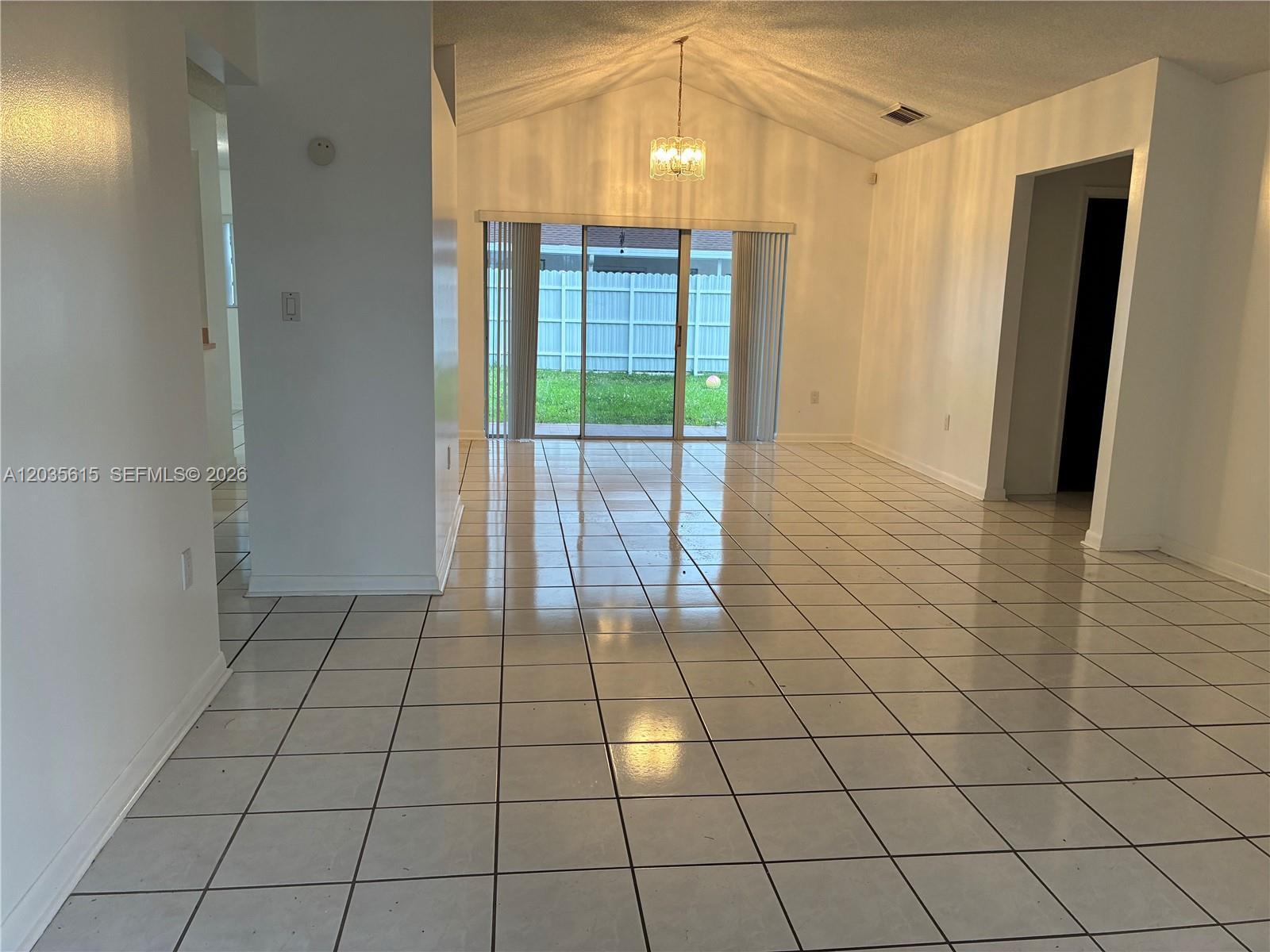 Miami, FL 33177 photo 2