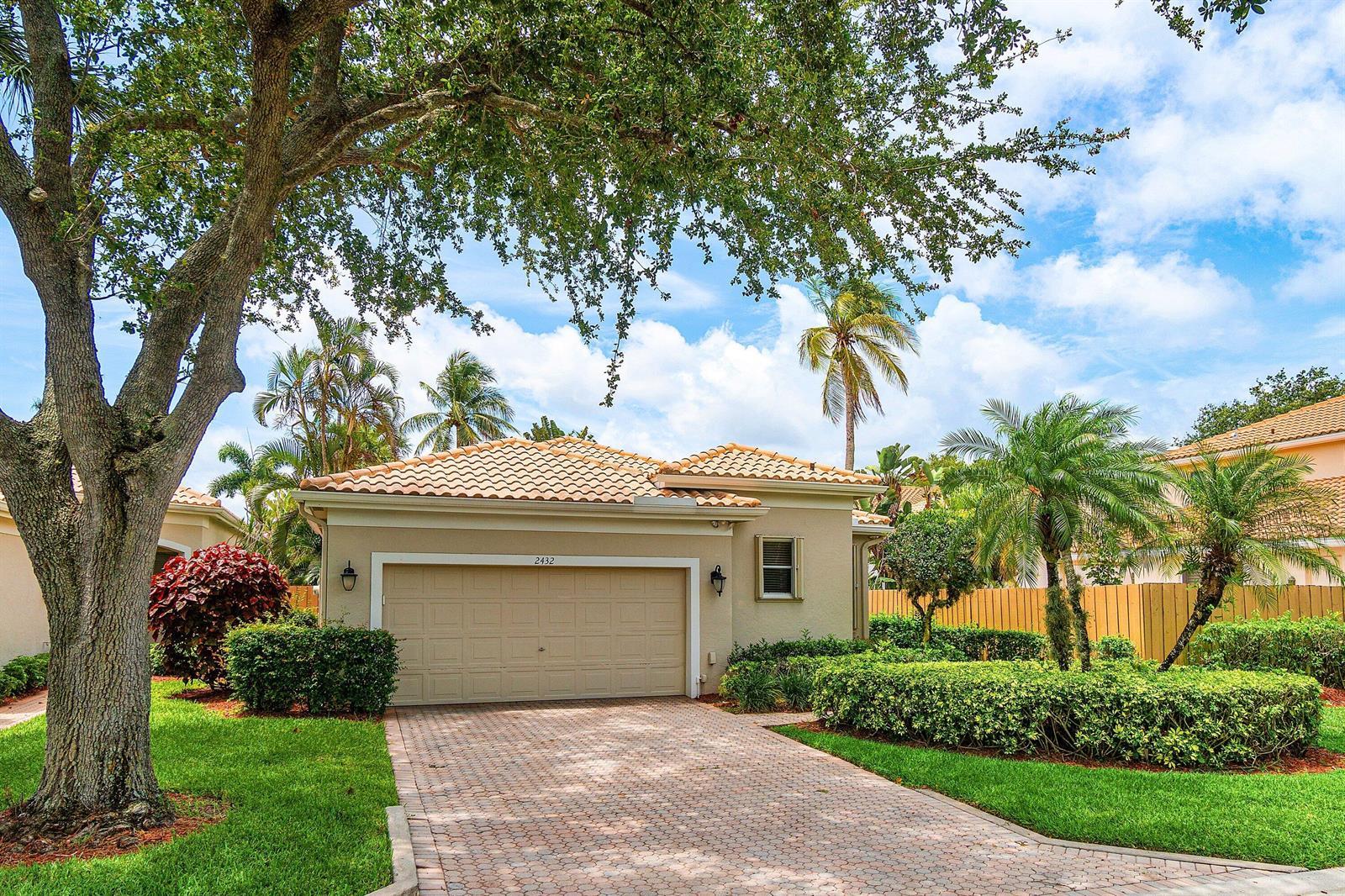 2432 NW 67th Street, Boca Raton FL 33496 photo 2