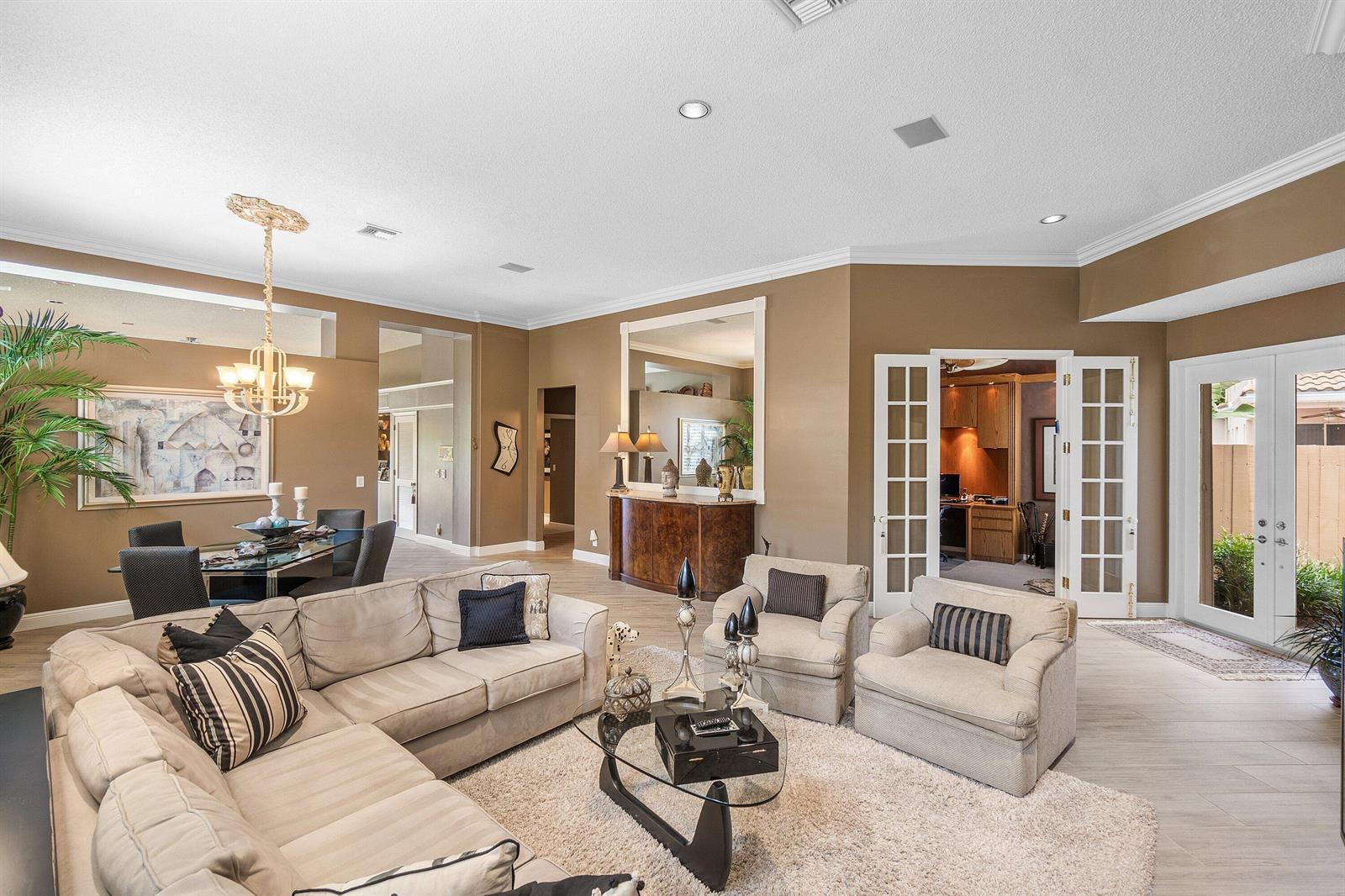 2432 NW 67th Street, Boca Raton FL 33496 photo 3