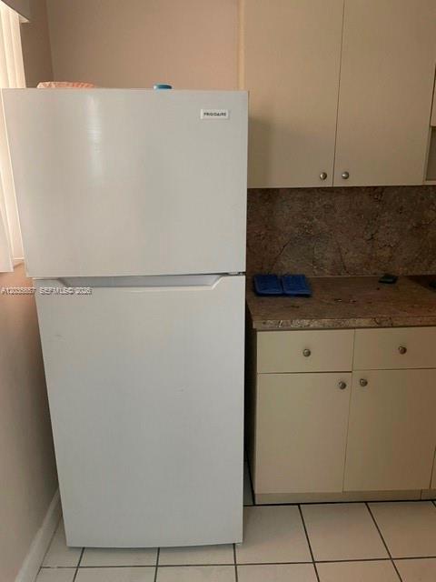 2751 NW 46th St # 11, Miami FL 33142 photo 3