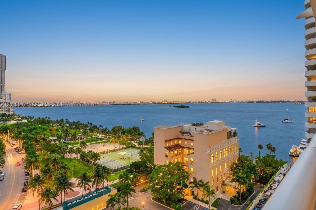 1717 N Bayshore Dr # 1650, Miami FL 33132