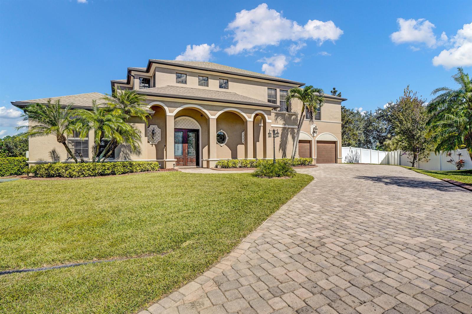 5811 NW Blue Bonnet Court, Port St. Lucie FL 34986