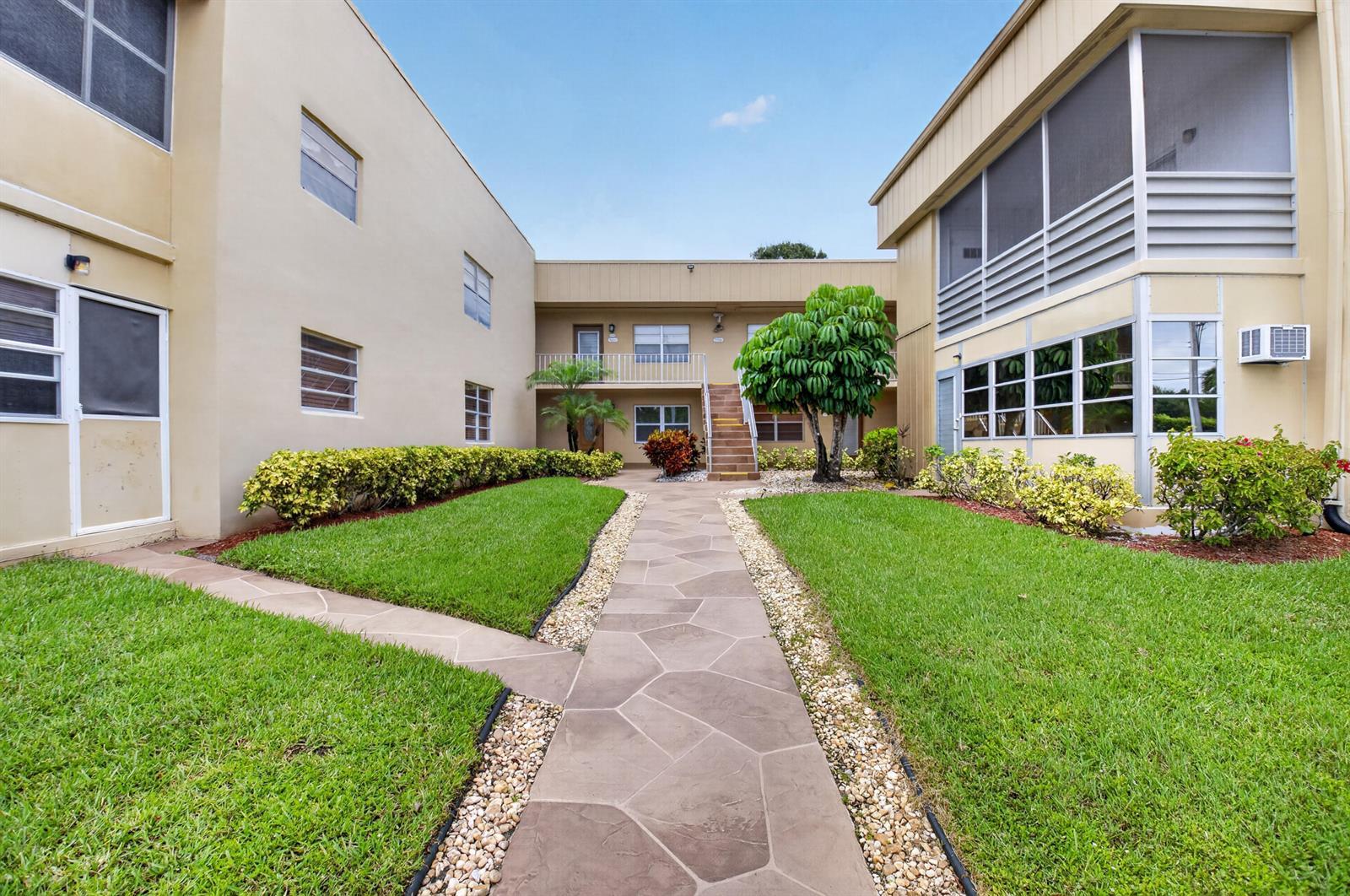506 E Capri Road # 506, Delray Beach FL 33484 photo 3