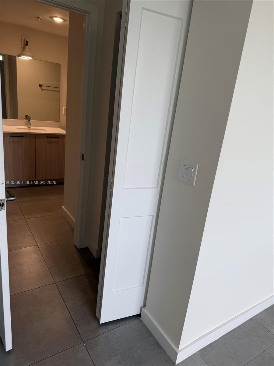 16395 Biscayne Blvd # 318, North Miami Beach FL 33160 photo 5