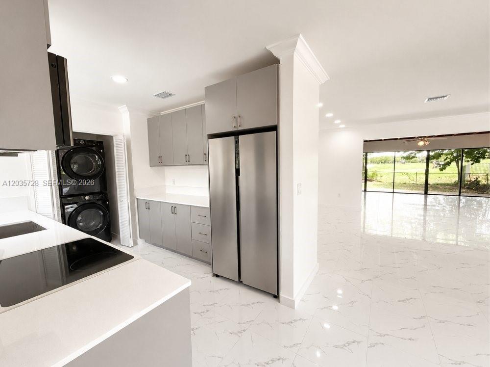 401 S Shore Dr, Miami Beach FL 33141 photo 5