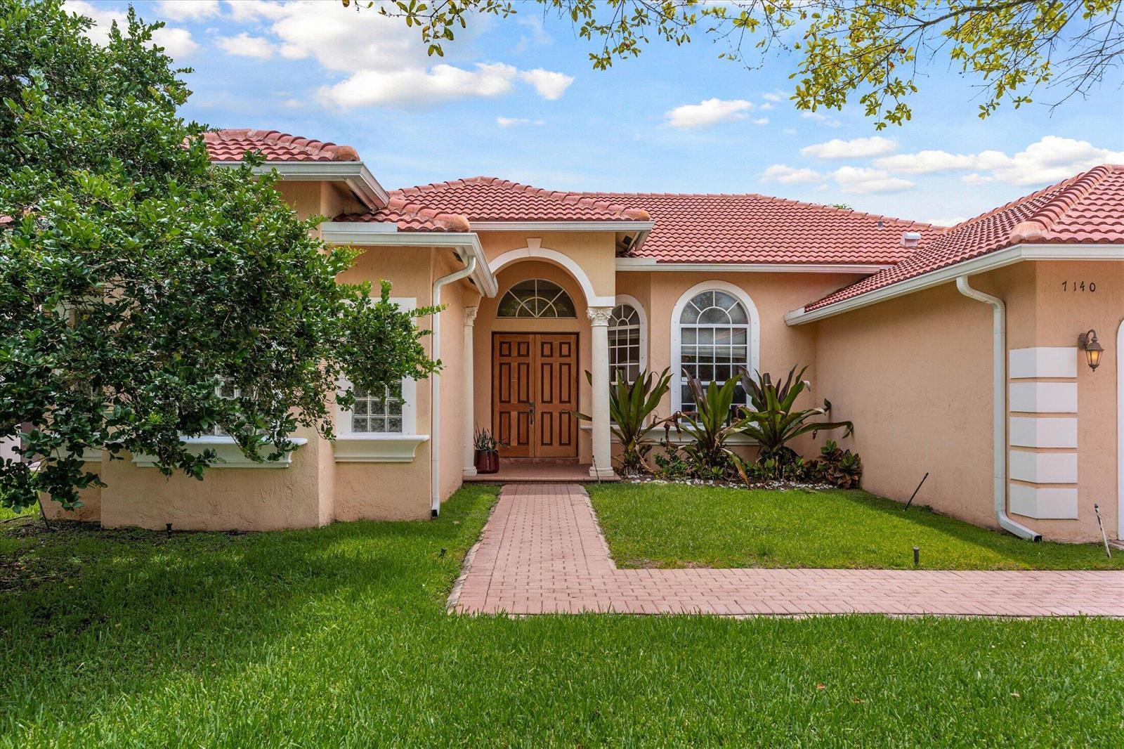 7140 Pinecreek Way, Coconut Creek FL 33073 photo 2