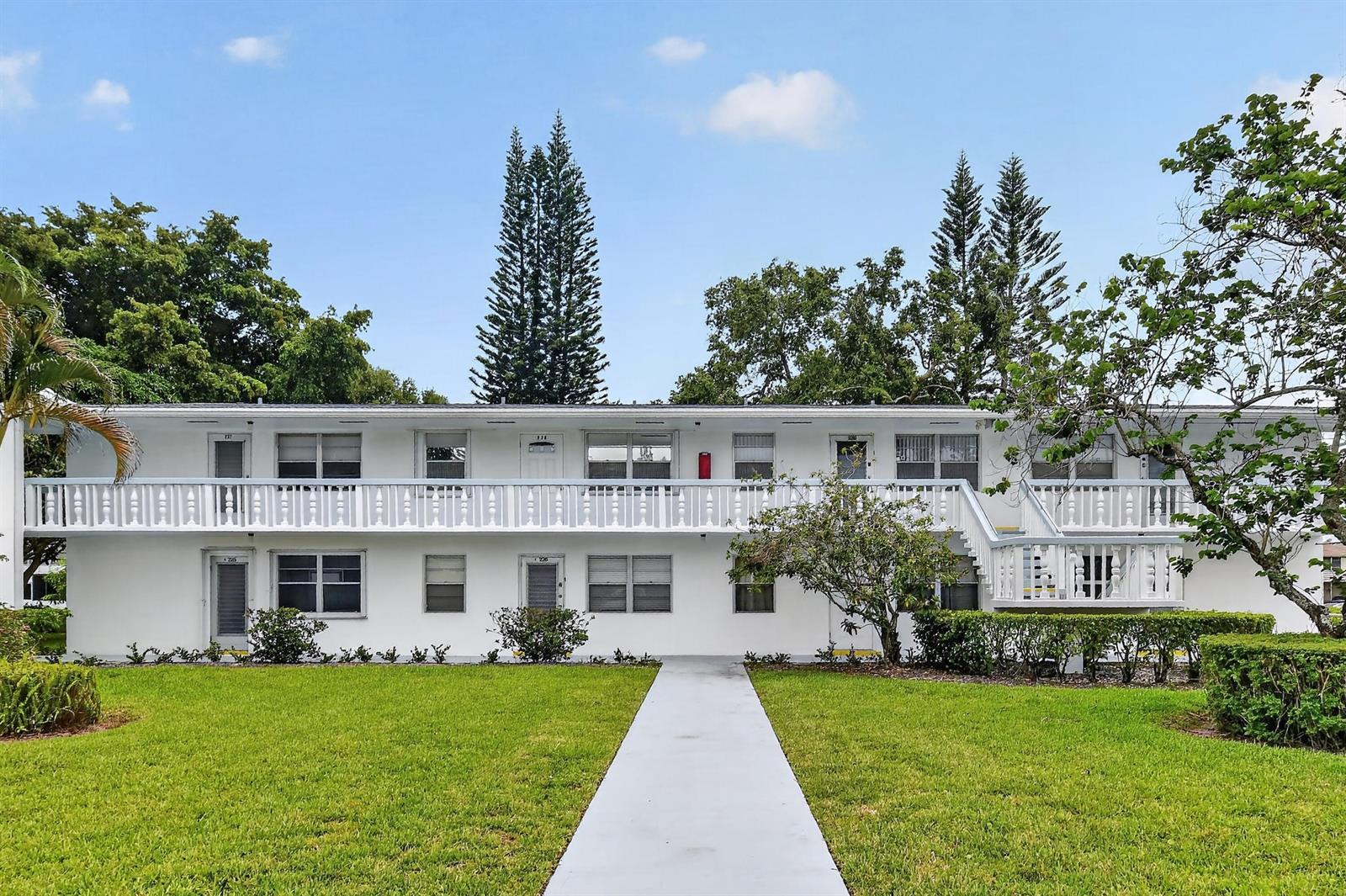 238 Sussex L, West Palm Beach FL 33417 photo 2