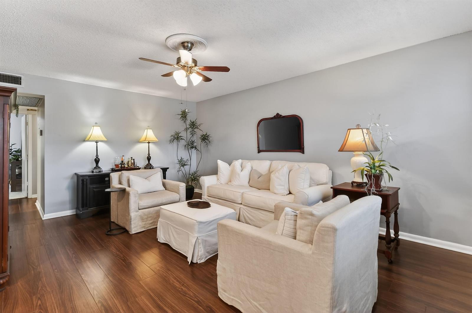 238 Sussex L, West Palm Beach FL 33417 photo 4