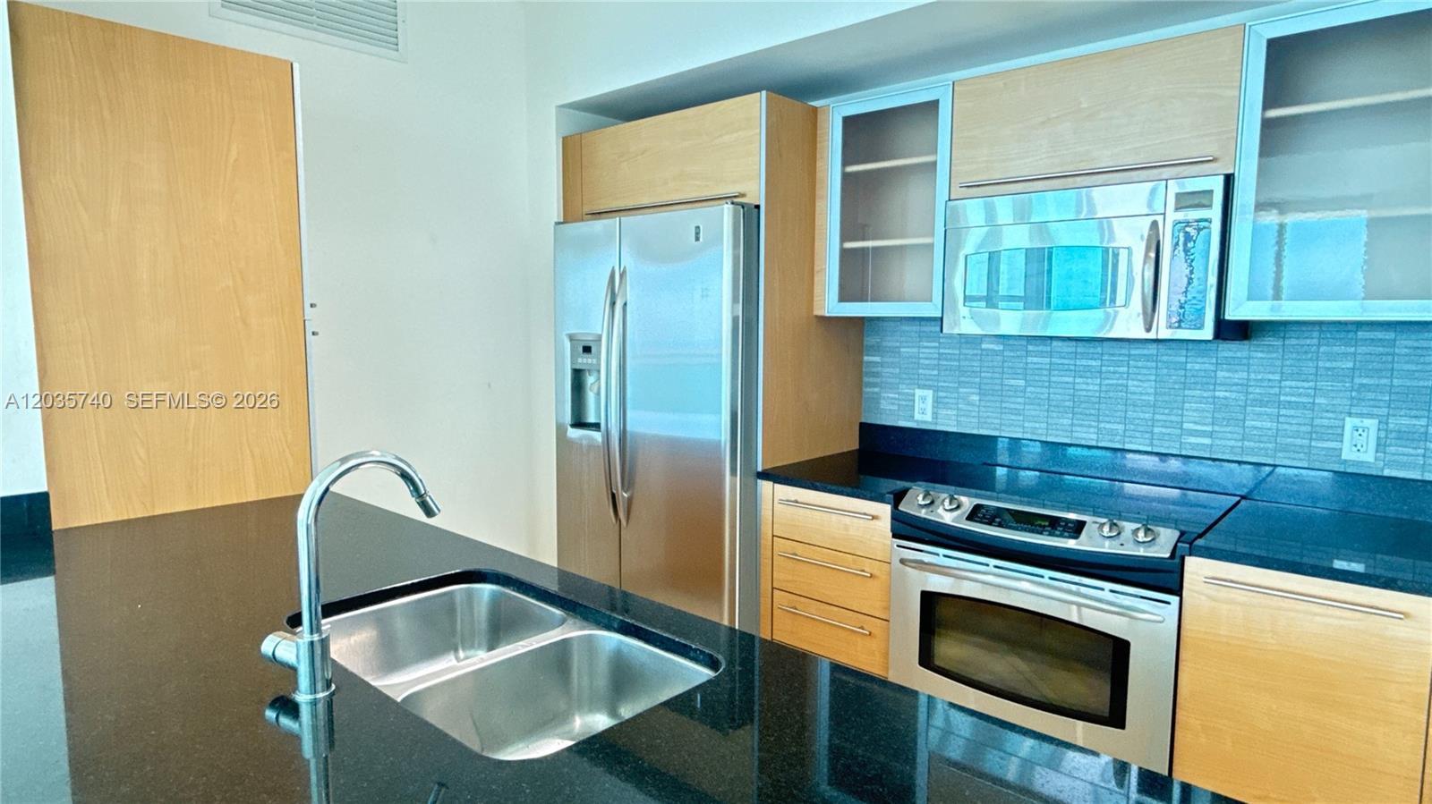 950 Brickell Bay Dr # 3411, Miami FL 33131 photo 5