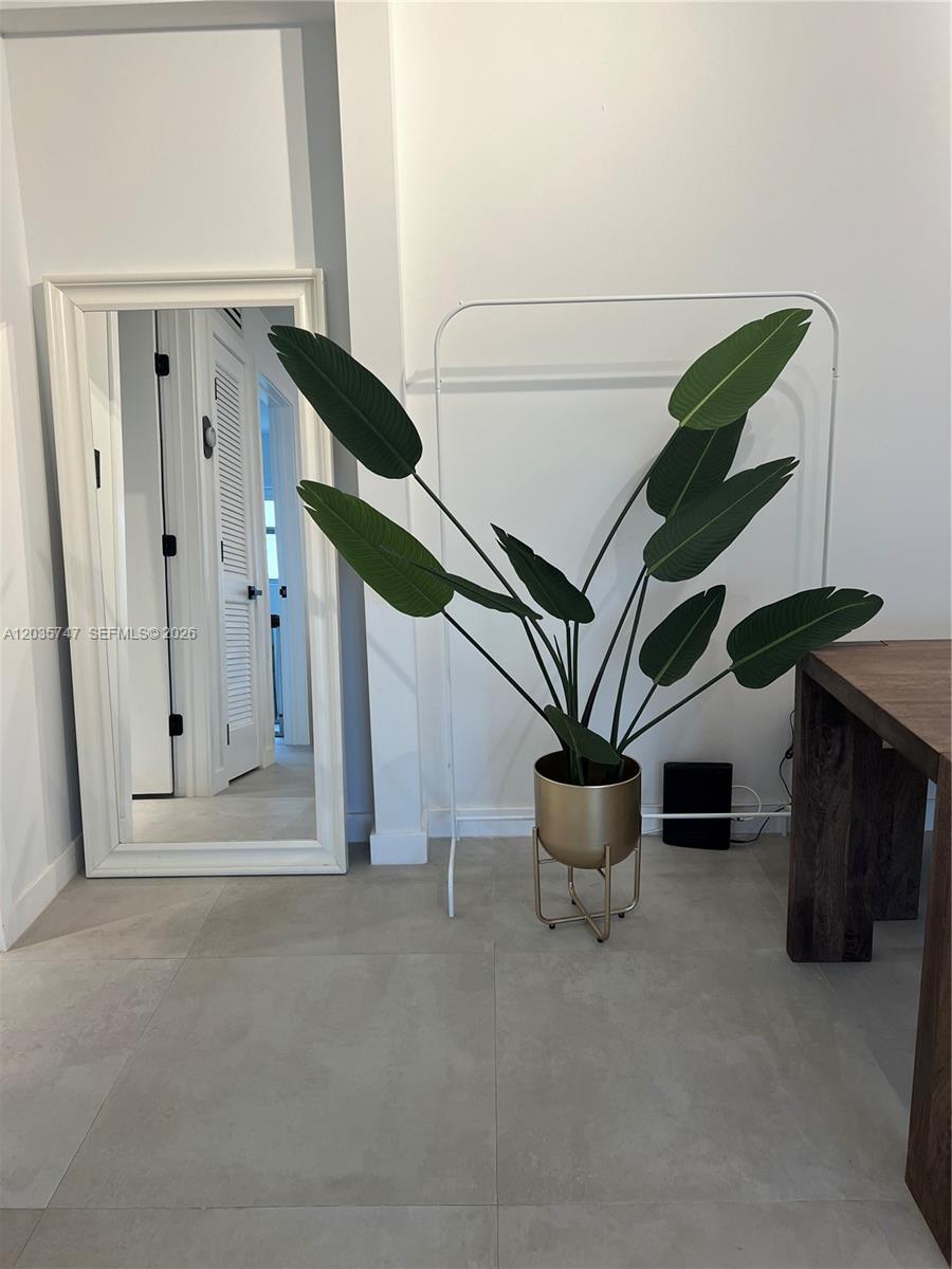 240 Collins Ave # 4A, Miami Beach FL 33139 photo 5