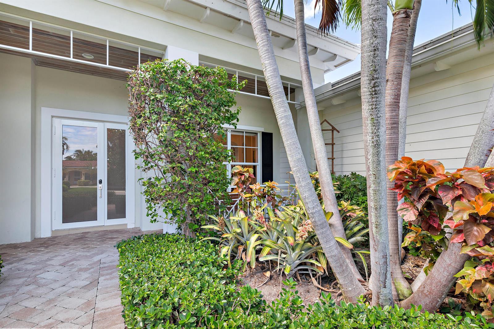 235 Claremont Lane, Palm Beach Shores FL 33404 photo 3