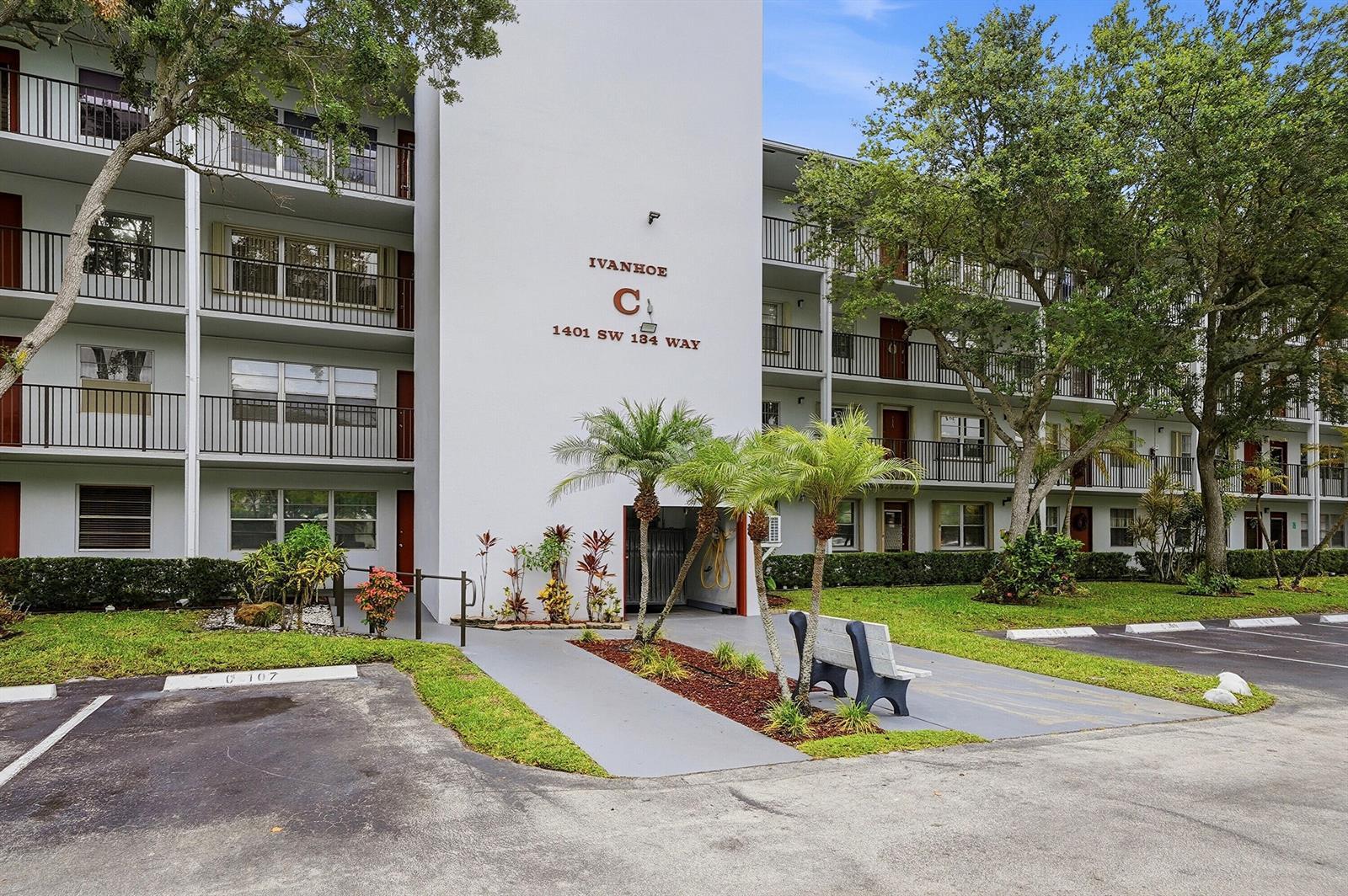 1401 SW 134th Way # 410c, Pembroke Pines FL 33027 photo 3