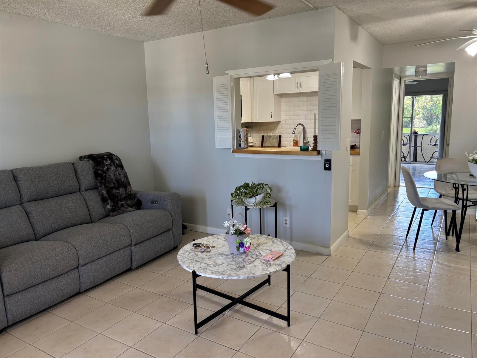 243 Northampton M, West Palm Beach FL 33417 photo 3