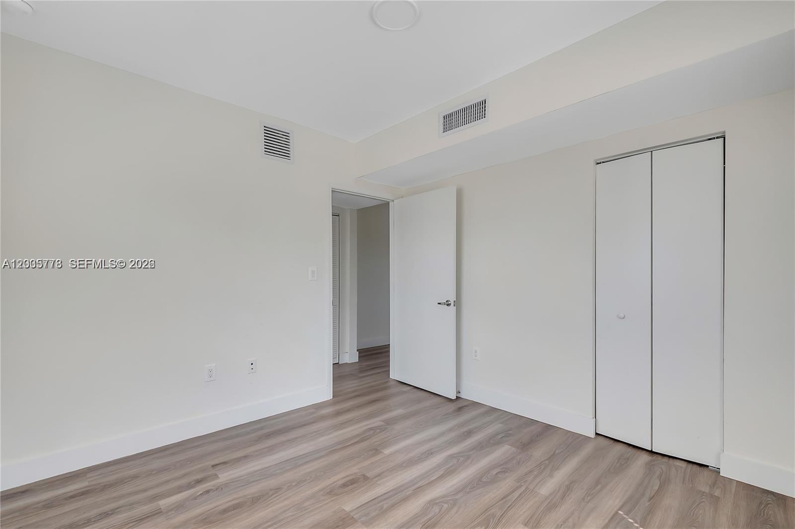1710 NW 1st Ct # 15, Miami FL 33136 photo 3