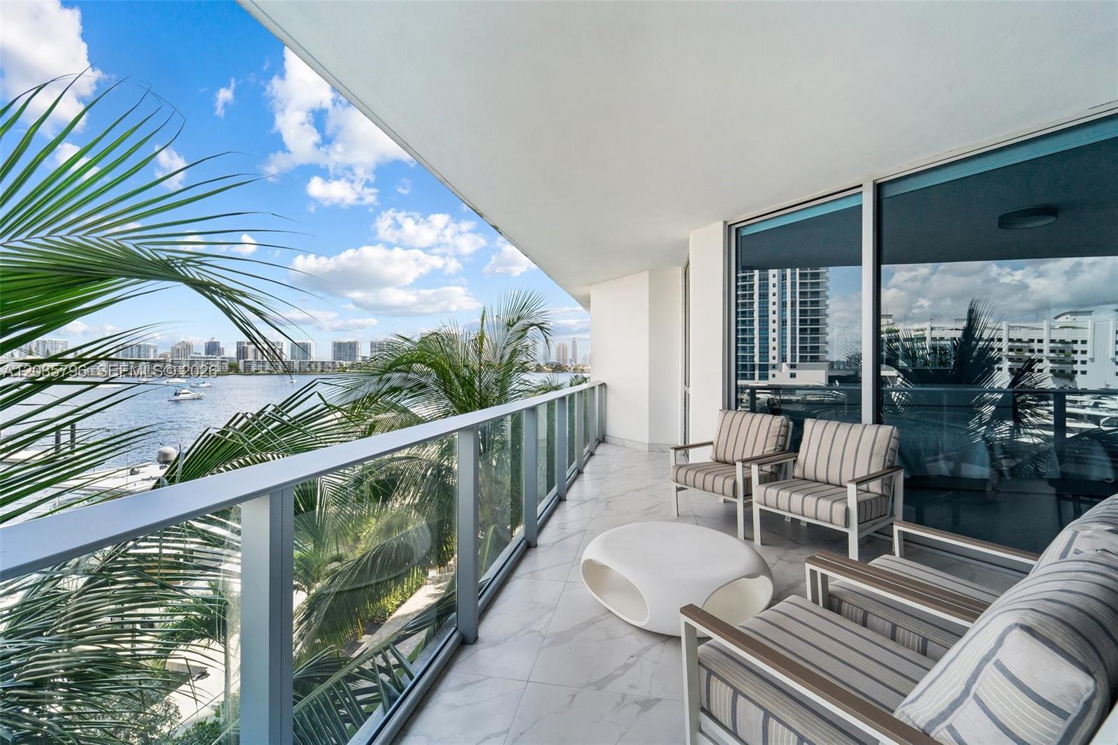 17111 Biscayne Blvd # 307, North Miami Beach FL 33160 photo 2