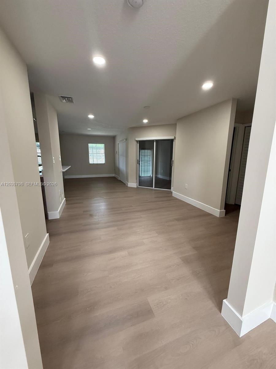 16432 SW 47th Ter, Miami FL 33185 photo 4