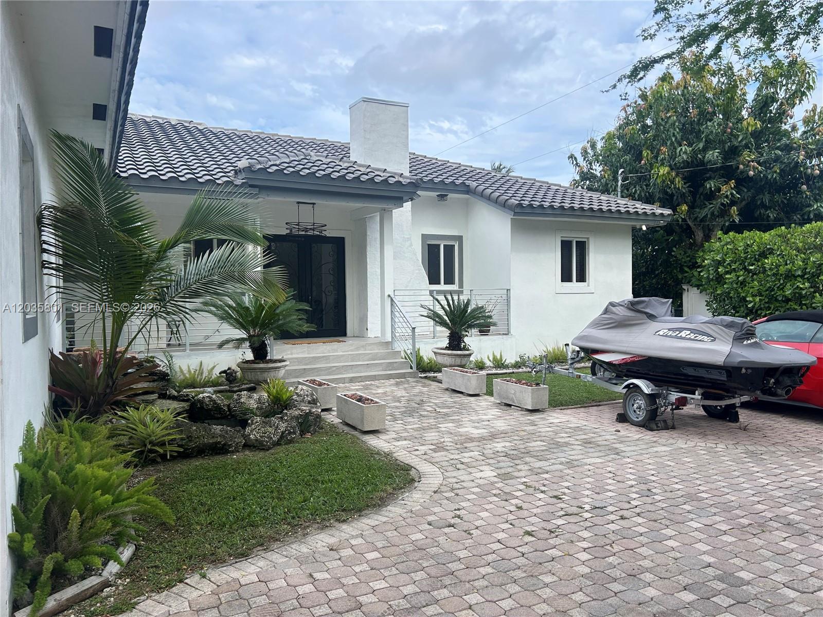 12885 SW 77 AVE, Pinecrest FL 33156 photo 2