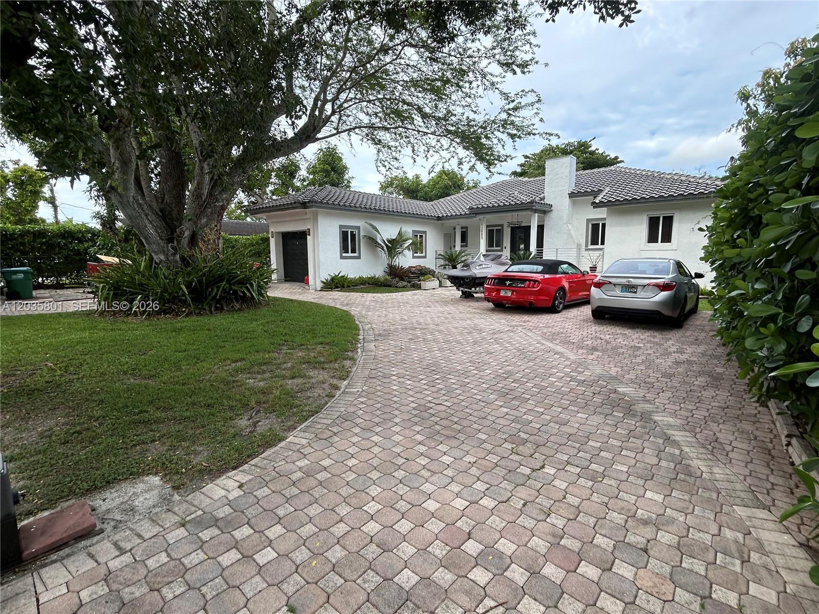 12885 SW 77 AVE, Pinecrest FL 33156 photo 3