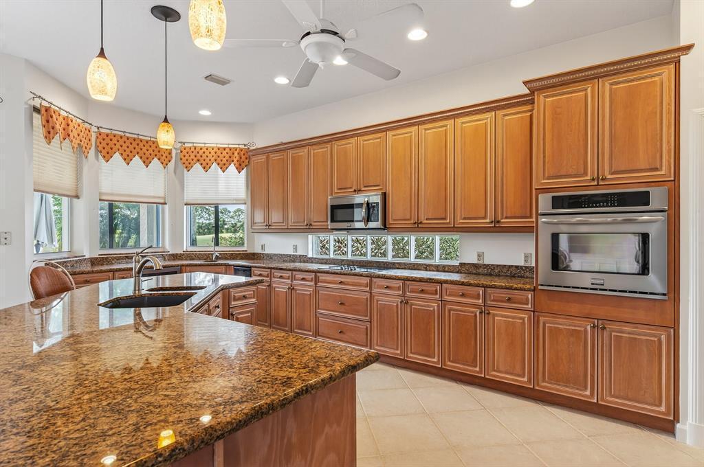 3210 Bent Pine Drive, Fort Pierce FL 34951 photo 4