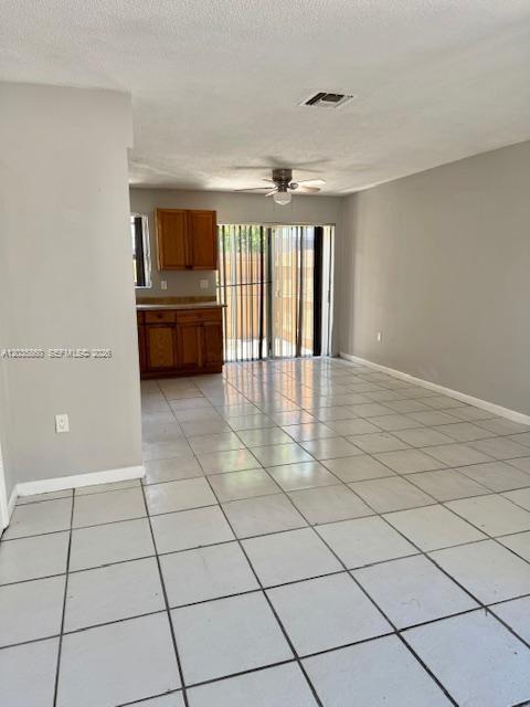 927 NW 7th Ct # 2, Miami FL 33136 photo 4