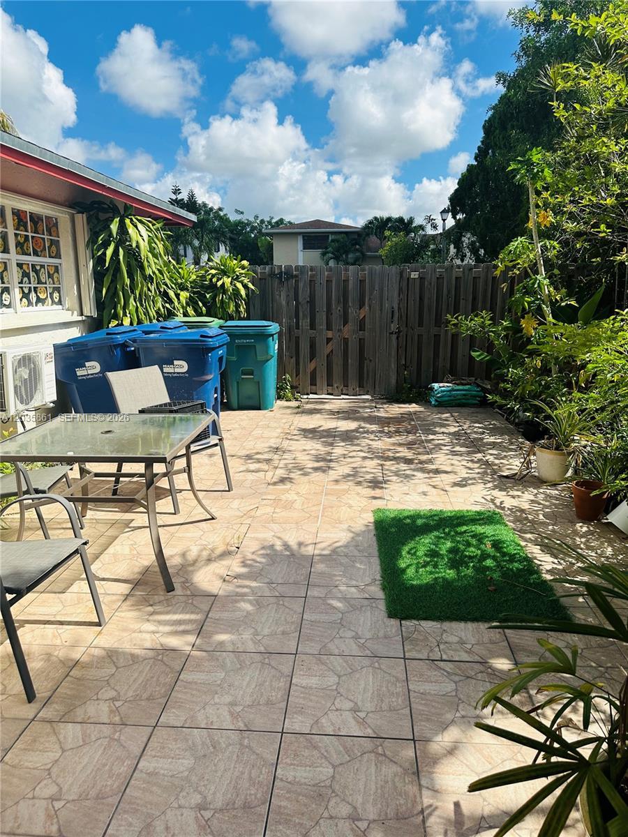 14724 SW 107th Ter, Miami FL 33196 photo 3