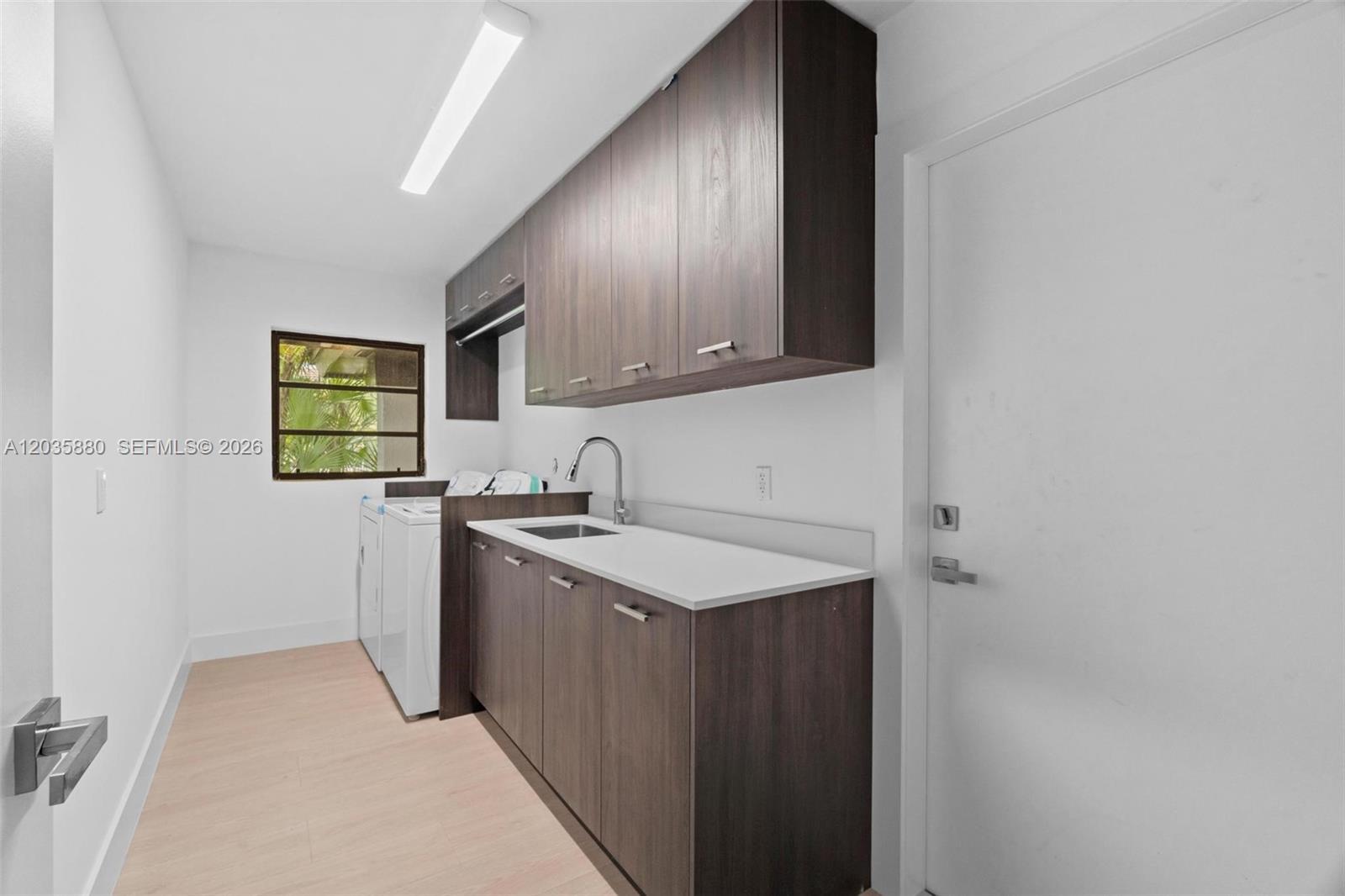 5254 NW 94th Doral Pl, Doral FL 33178 photo 4