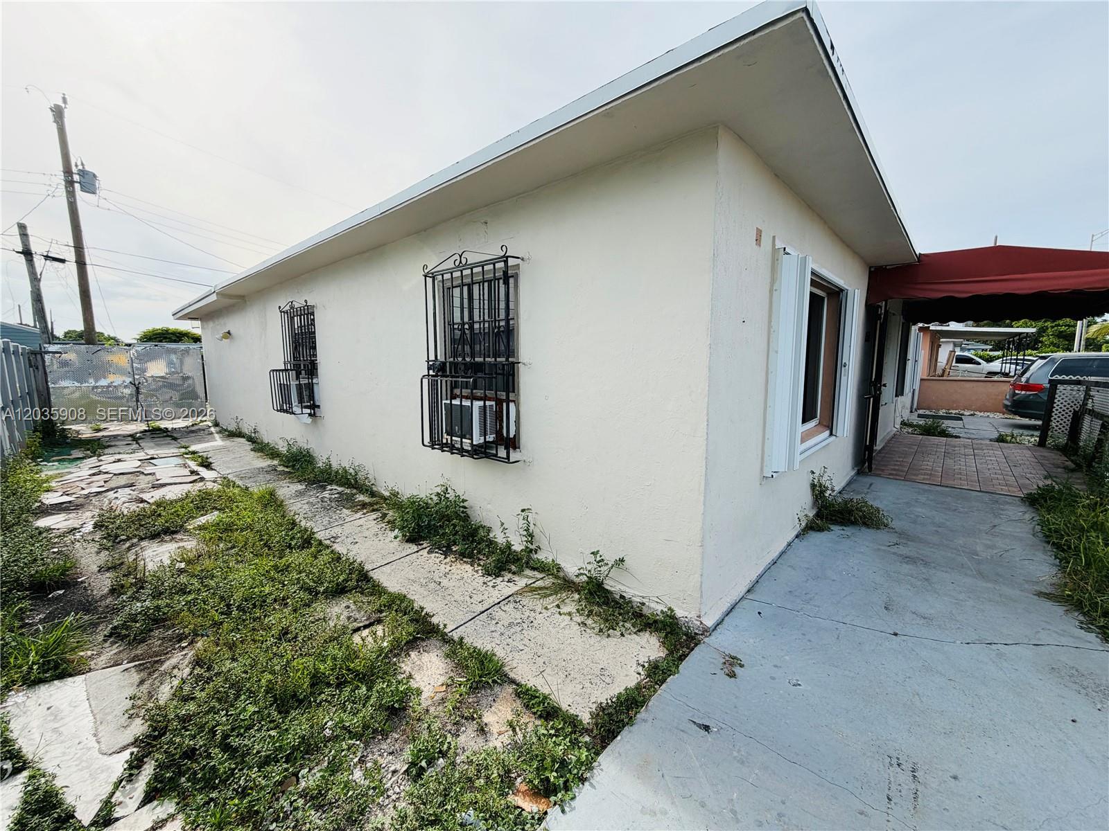 1550 E 10th Ave, Hialeah FL 33010 photo 2