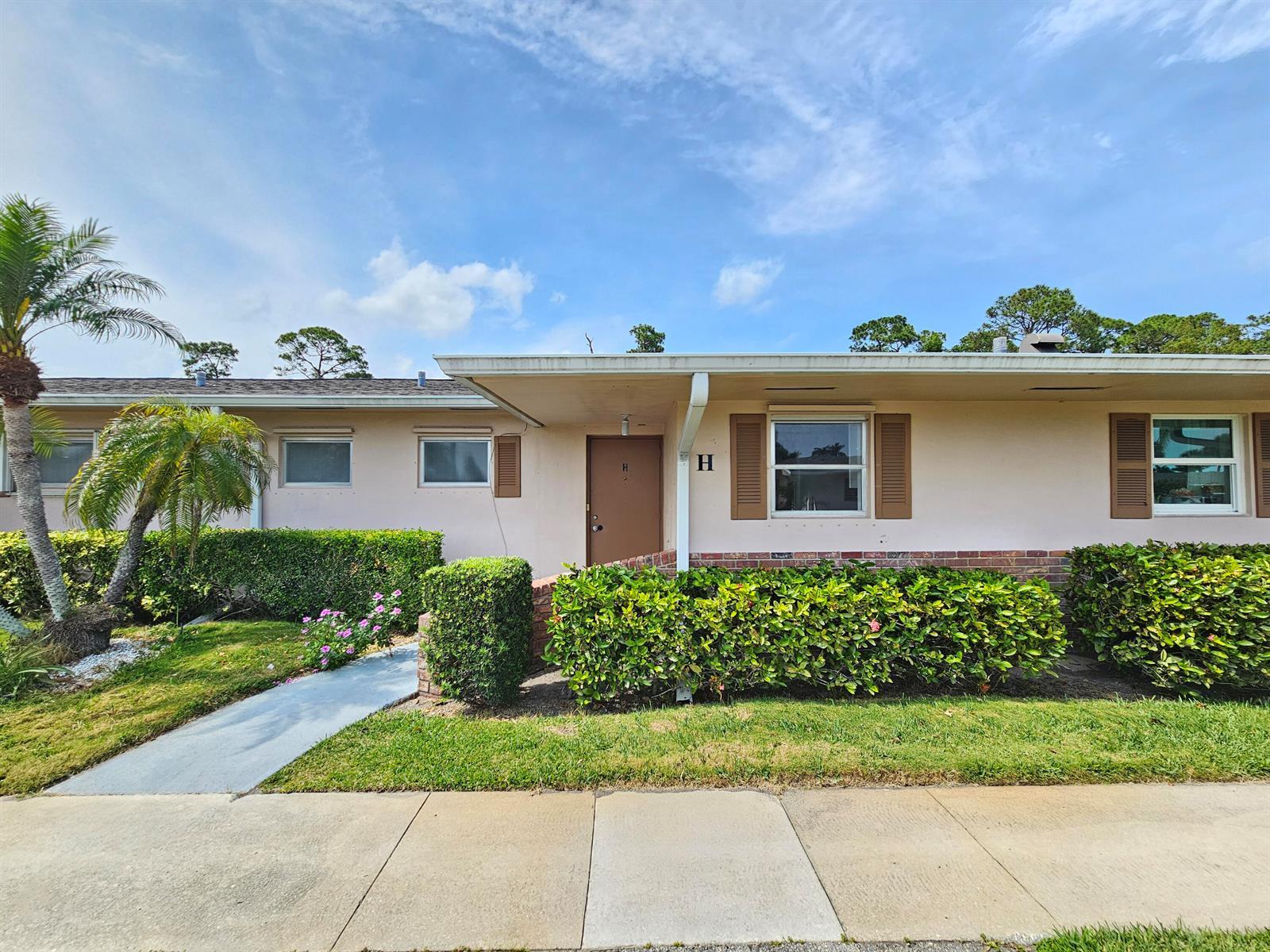 2521 Dudley Drive W # H, West Palm Beach FL 33415