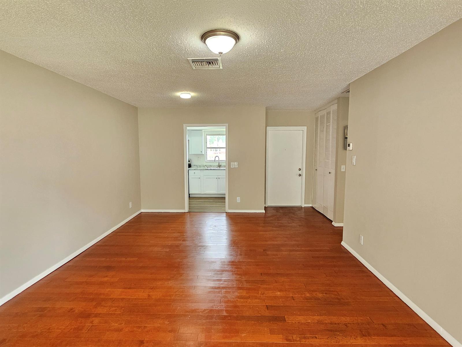 2521 Dudley Drive W # H, West Palm Beach FL 33415 photo 4